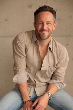 Simon McLachlan